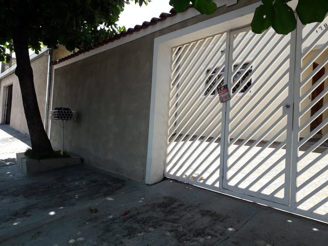 Casa com 250m² 2 quartos e 2 banheiros, à venda, no bairro Parque Valença I em Campinas