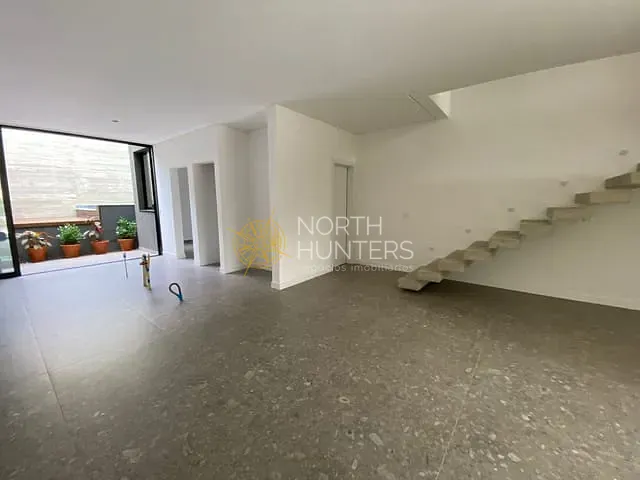 Casa com 206m² 3 quartos e 4 banheiros, à venda, no bairro Anita Garibaldi em Joinville