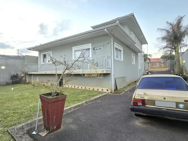 Casa com 601m² 4 quartos e 5 banheiros, à venda, no bairro São Braz em Curitiba