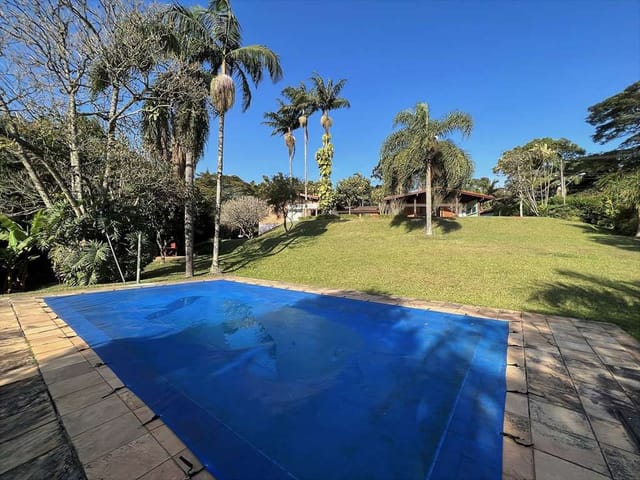 Casa com 3525m² 4 quartos e 4 banheiros, à venda, no bairro Parque Frondoso em Cotia