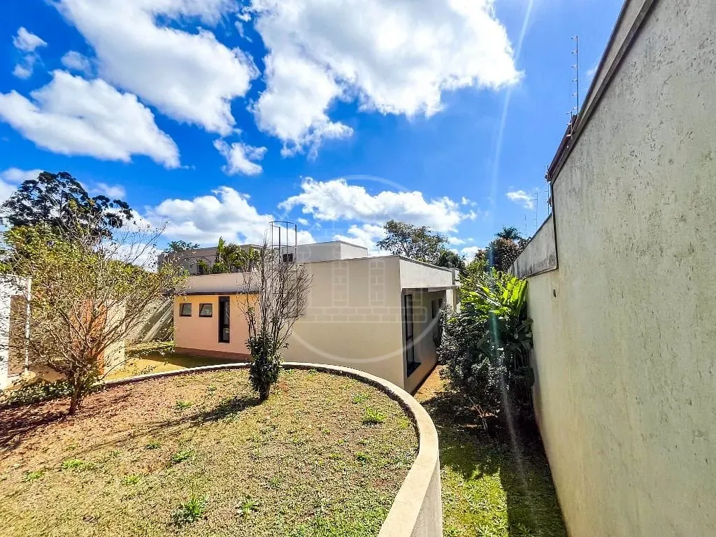 Casa, 3 quartos, 290 m² - Foto 35