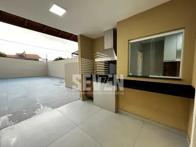 Casa 3 quartos e 2 banheiros, à venda, no bairro Vila Aviação em Bauru