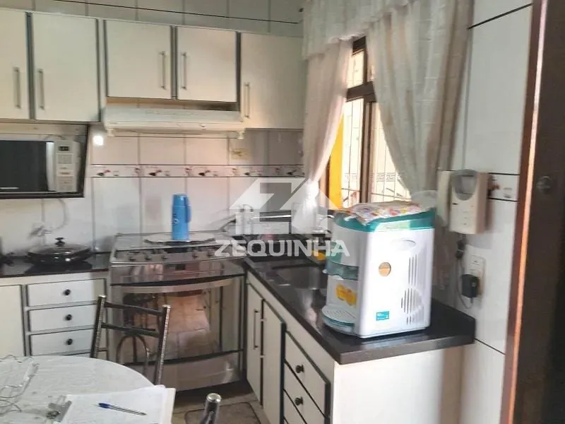 Casa, 4 quartos, 200 m² - Foto 7