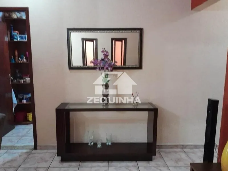 Casa, 4 quartos, 200 m² - Foto 3