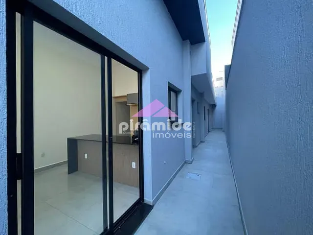Casa com 135m² 2 quartos e 2 banheiros, para alugar, no bairro Jardim Satélite em São José dos Campos