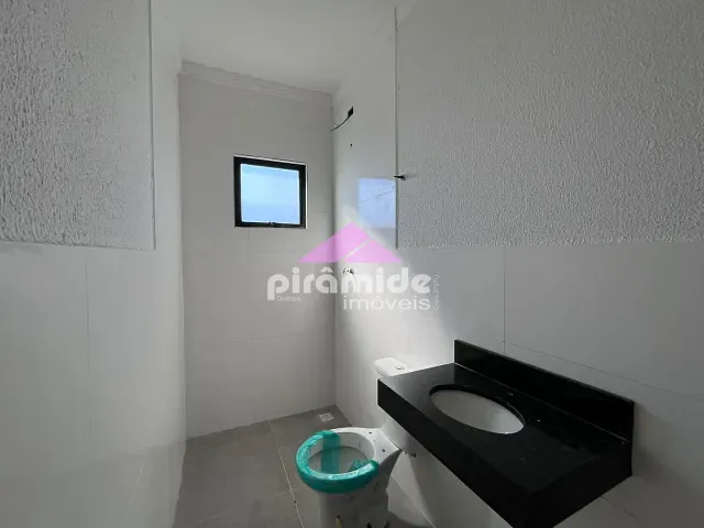Casa com 135m² 2 quartos e 2 banheiros, à venda, no bairro Loteamento Jardim das Palmeiras em Caraguatatuba