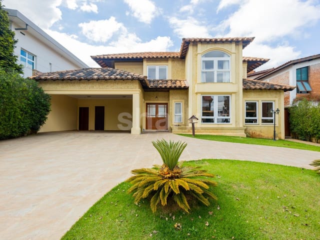 Casa com 708m² 4 quartos e 7 banheiros, à venda, no bairro Morada dos Pinheiros (Aldeia da Serra) em Santana de Parnaíba