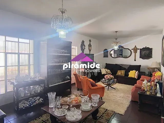 Casa 4 quartos e 5 banheiros, à venda, no bairro Jardim Esplanada em São José dos Campos