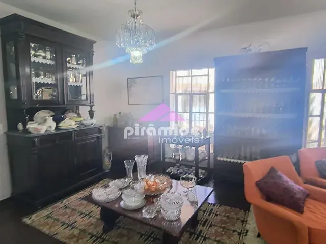 Casa 4 quartos e 5 banheiros, à venda, no bairro Jardim Esplanada em São José dos Campos