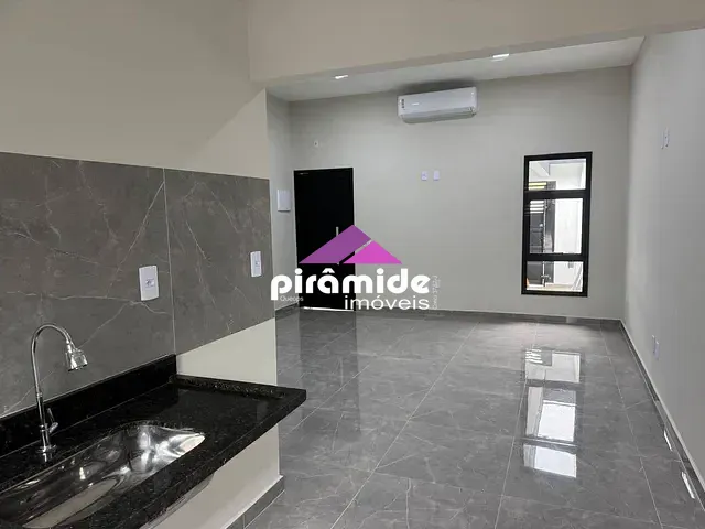 Casa 2 quartos e 1 banheiro, à venda, no bairro Residencial Esperança em Caçapava