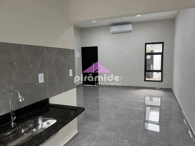 Casa 2 quartos e 1 banheiro, à venda, no bairro Residencial Esperança em Caçapava