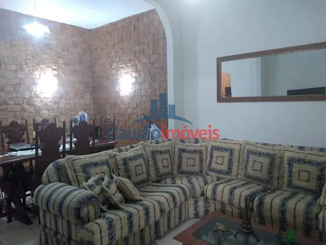 Casa com 120m² 2 quartos e 1 banheiro, à venda, no bairro Ano Bom em Barra Mansa