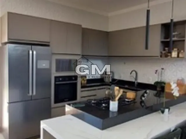 Casa com 275m² 3 quartos e 2 banheiros, à venda, no bairro Cravinhos   em Cravinhos