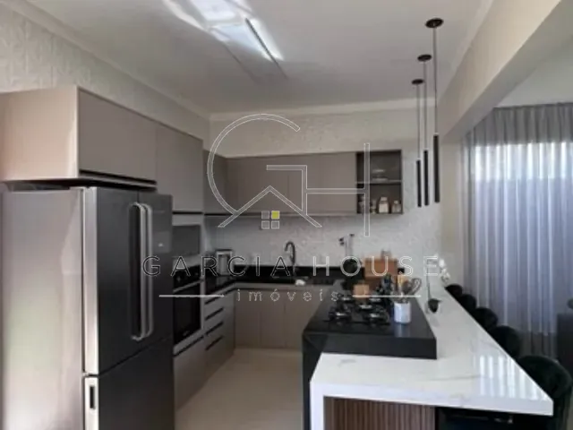Casa com 275m² 3 quartos e 2 banheiros, à venda, no bairro Cravinhos   em Cravinhos
