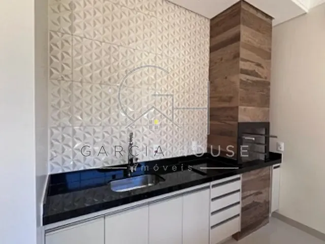 Casa com 275m² 3 quartos e 2 banheiros, à venda, no bairro Cravinhos   em Cravinhos