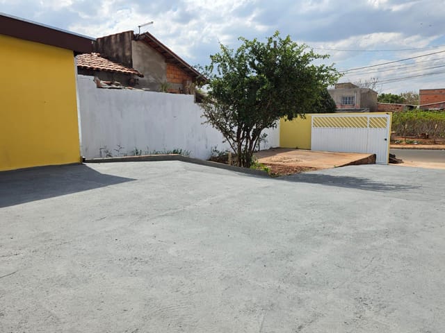 Casa 1 quarto e 2 banheiros, à venda, no bairro Residencial Parque Pavan em Sumaré