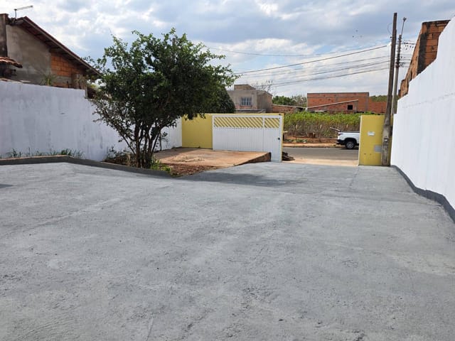 Casa 1 quarto e 2 banheiros, à venda, no bairro Residencial Parque Pavan em Sumaré