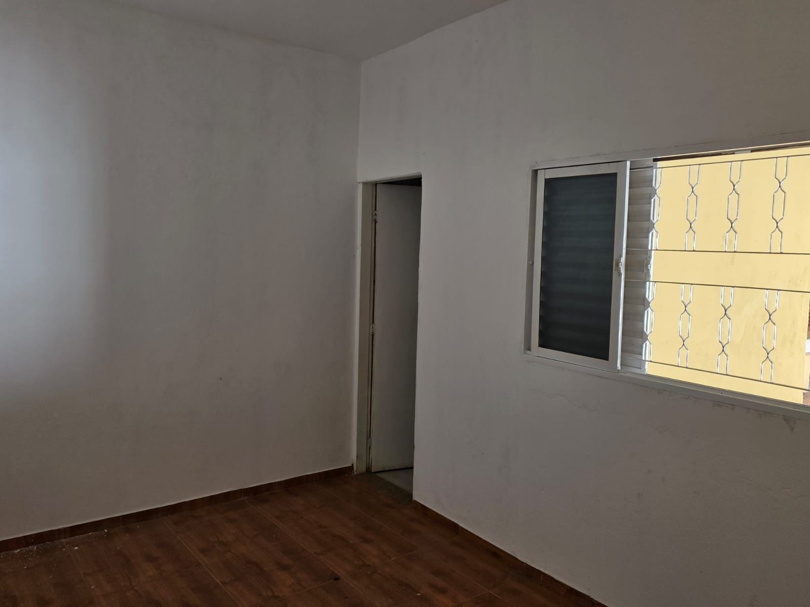 Casa à venda com 1 quarto, 250m² - Foto 15
