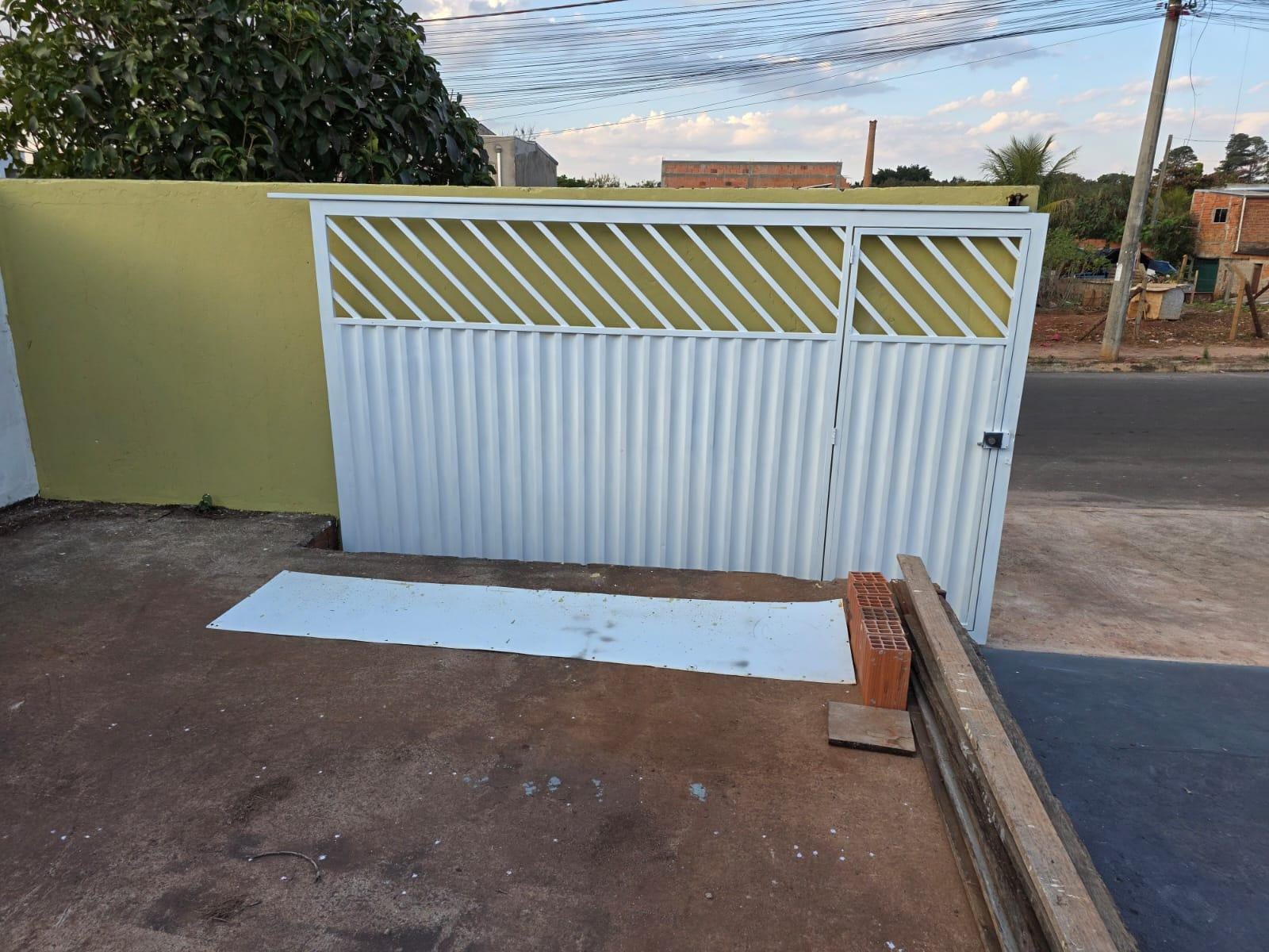 Casa à venda com 1 quarto, 250m² - Foto 6