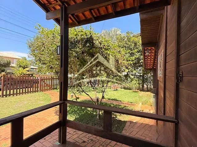 Casa com 525m² 2 quartos e 1 banheiro, à venda, no bairro CENTRO em Chapada dos Guimarães