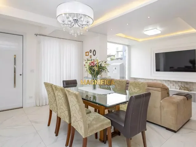Casa 4 quartos e 4 banheiros, à venda, no bairro Campo Comprido em Curitiba