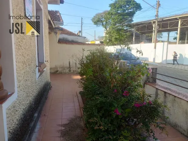 Casa com 190m² 3 quartos e 2 banheiros, à venda, no bairro Vila Pantaleão em Caçapava