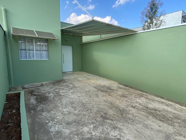 Casa com 150m² 2 quartos e 1 banheiro, à venda, no bairro RECANTO DO SOL em Extrema