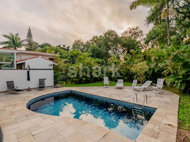 Casa com 500m² 4 quartos e 5 banheiros, à venda, no bairro Alphaville em Santana de Parnaíba