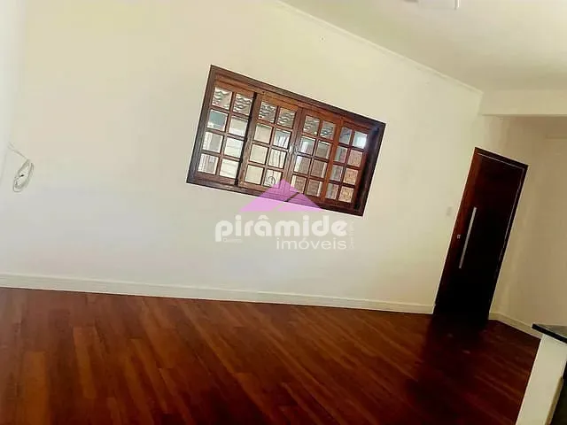 Casa 2 quartos e 2 banheiros, à venda, no bairro Jardim Santa Júlia em São José dos Campos