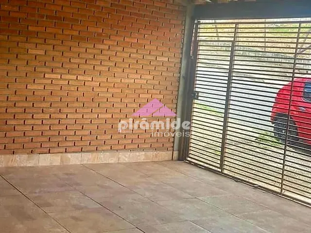 Casa 2 quartos e 2 banheiros, à venda, no bairro Jardim Santa Júlia em São José dos Campos