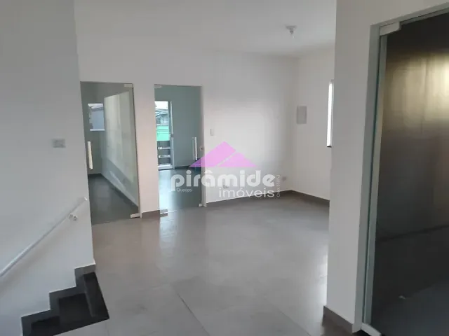 Casa com 250m², à venda ou para alugar, no bairro Vila São Pedro em São José dos Campos