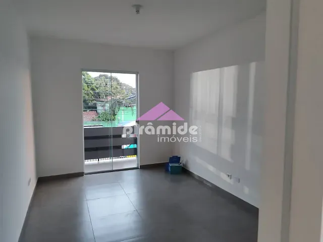 Casa com 250m², à venda ou para alugar, no bairro Vila São Pedro em São José dos Campos