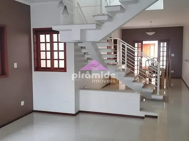 Casa com 260m² 3 quartos e 3 banheiros, à venda, no bairro Jardim Mesquita em Jacareí