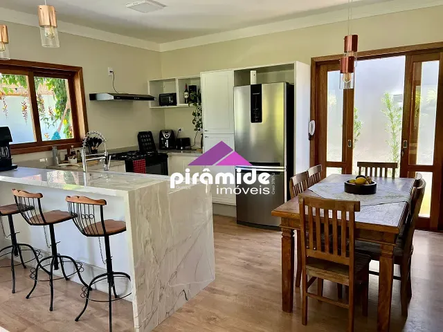 Casa com 250m² 3 quartos e 3 banheiros, à venda, no bairro Loteamento Villa Branca em Jacareí