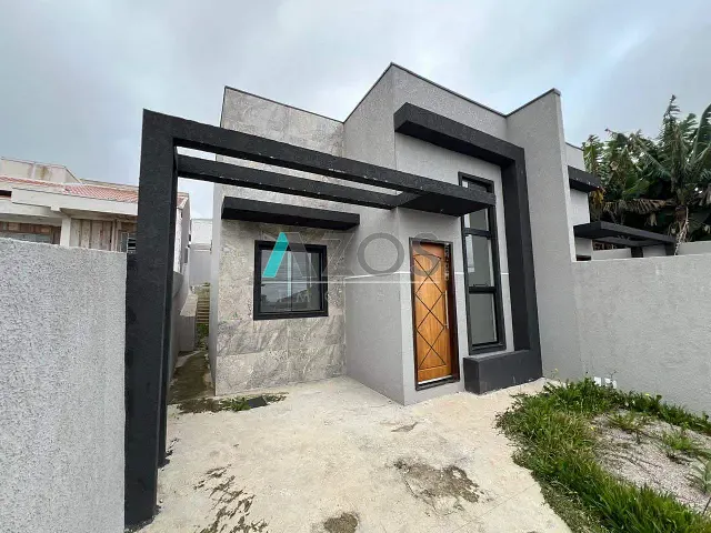 Casa com 180m² 3 quartos e 1 banheiro, à venda, no bairro Guarani em Colombo