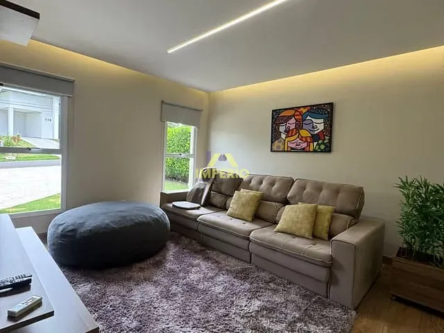 Casa com 1052m² 3 quartos e 5 banheiros, à venda, no bairro Terras de Mont Serrat em Salto