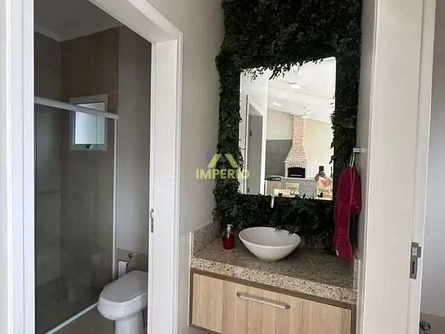 Casa com 1052m² 3 quartos e 5 banheiros, à venda, no bairro Terras de Mont Serrat em Salto