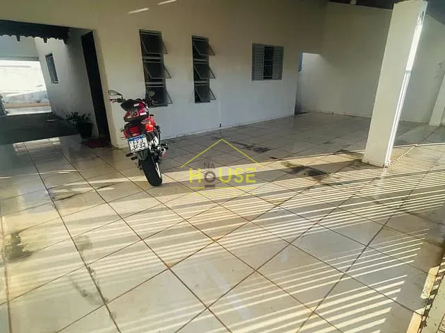 Casa com 200m² 2 quartos e 1 banheiro, à venda, no bairro Jardim dos Ypês em Valentim Gentil