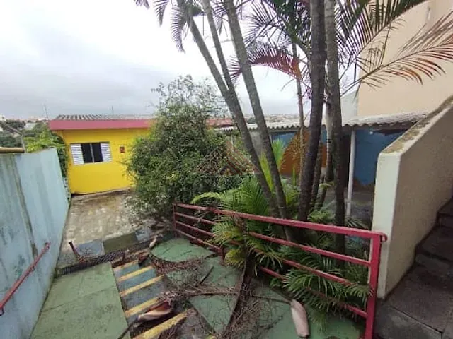 Casa com 529m² 7 quartos e 5 banheiros, à venda, no bairro Vila Nossa Senhora das Vitórias em Mauá