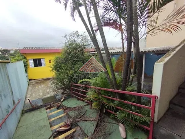 Casa com 529m² 7 quartos e 5 banheiros, à venda, no bairro Vila Nossa Senhora das Vitórias em Mauá
