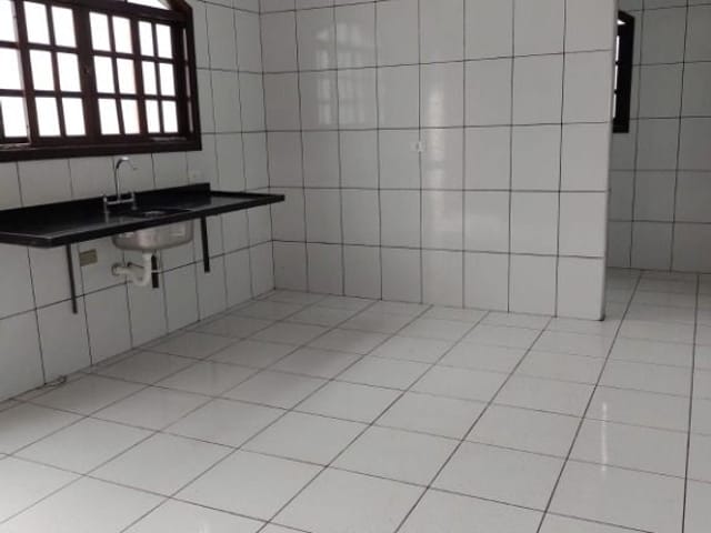 Casa com 125m² 3 quartos e 2 banheiros, à venda, no bairro Santo Antônio em Osasco