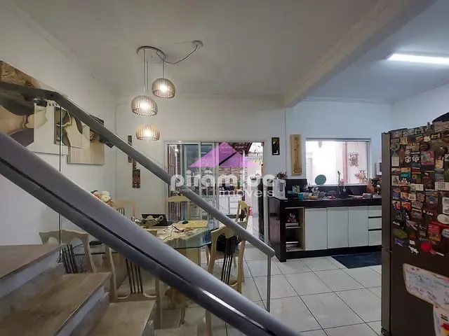 Casa 3 quartos e 3 banheiros, à venda, no bairro Chácaras São José em São José dos Campos
