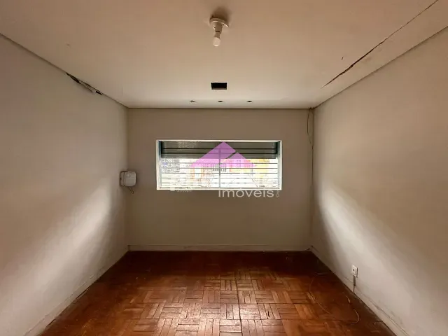 Casa com 300m², para alugar, no bairro Vila Nair em São José dos Campos