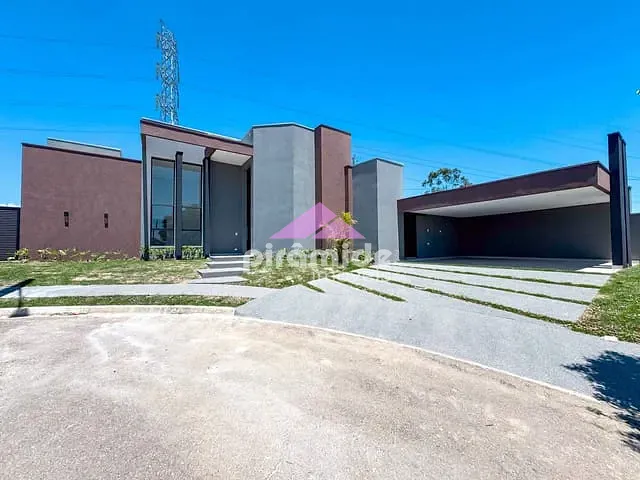 Casa 3 quartos e 5 banheiros, à venda, no bairro Condomínio Terras do Vale em Caçapava
