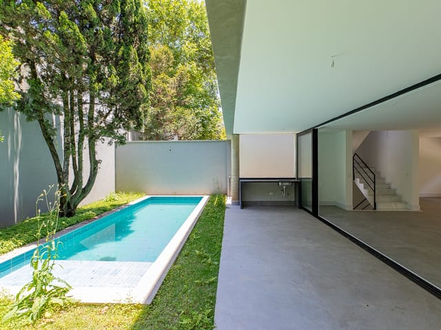 Casa com 367m² 4 quartos e 5 banheiros, à venda, no bairro Santo Amaro em São Paulo