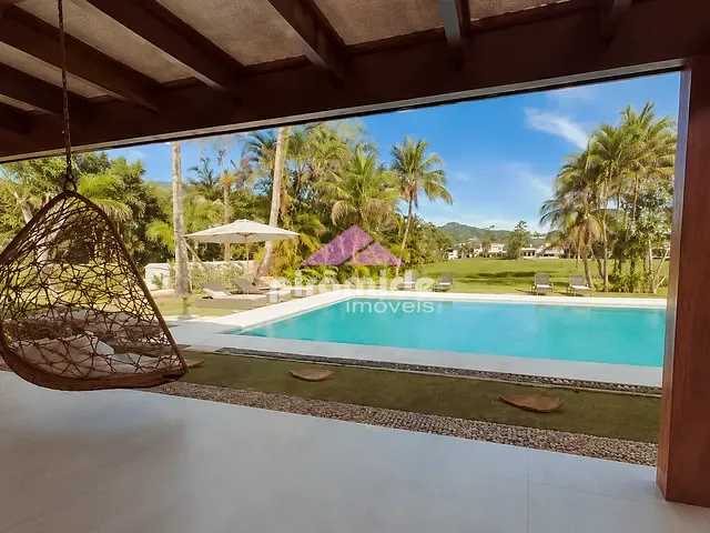 Casa 5 quartos e 5 banheiros, à venda, no bairro Tabatinga em Caraguatatuba