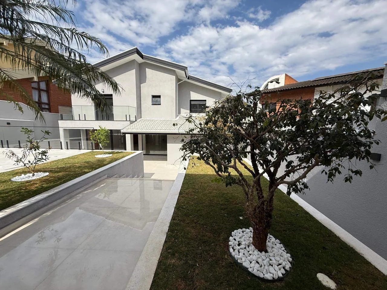Casa em Alphaville — foto 1