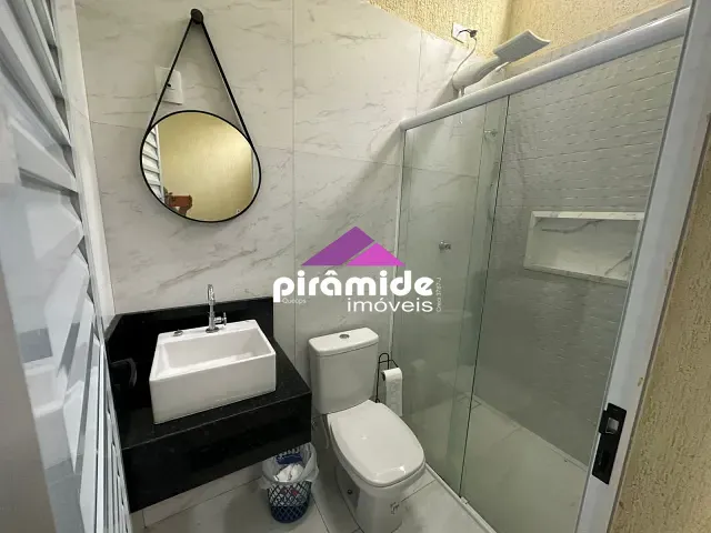 Casa com 120m² 3 quartos e 2 banheiros, à venda, no bairro Jardim Marcondes em Jacareí