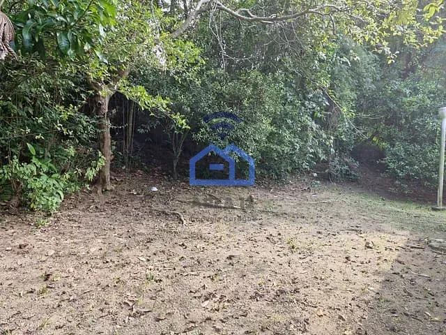 Casa com 334m² 2 quartos e 2 banheiros, à venda, no bairro Rio do Ouro em Caraguatatuba