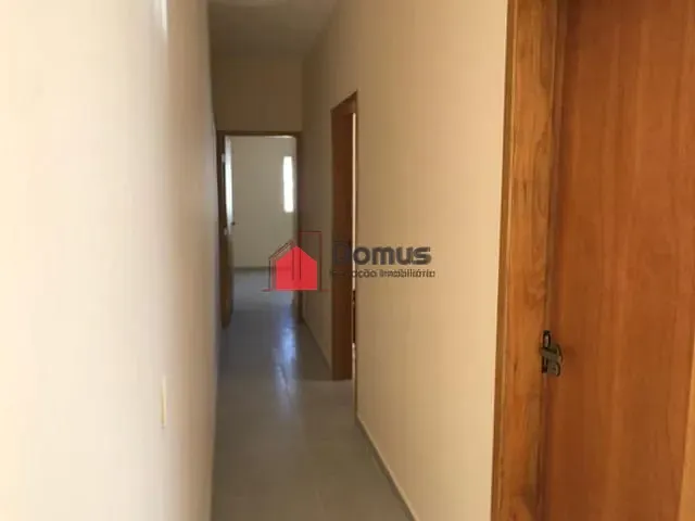 Casa com 125m², à venda, no bairro Residencial e Comercial Portal dos Eucaliptos em Pindamonhangaba